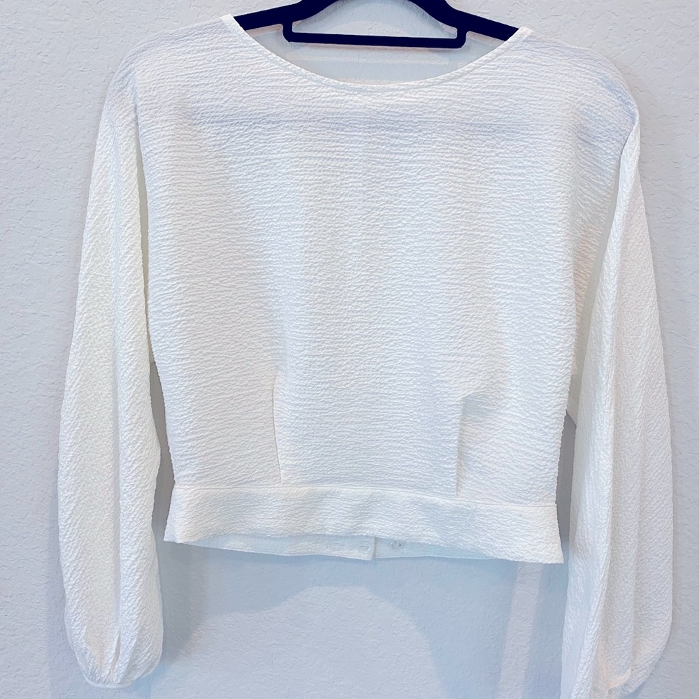 Astr blouse with cute cut out back detail